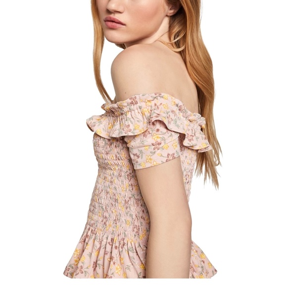 Pink blouse - Picture 2 of 5